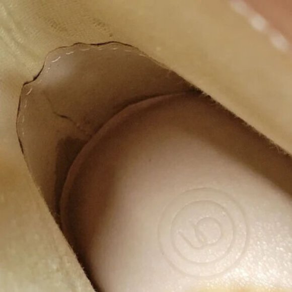 Urban Outfitters NWT NIB Off White Brody Faux Leather Croc Boots Size 6M - Picture 10 of 12